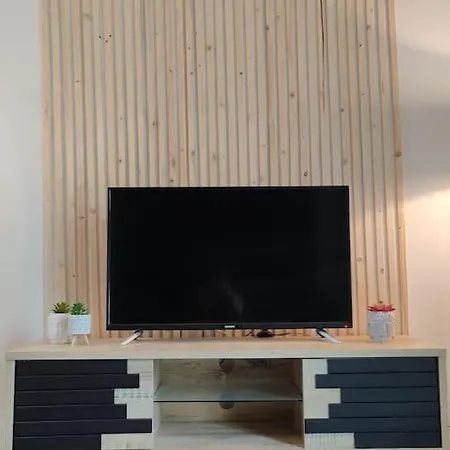 Apartment La Jungle Urbaine Avec Garage Prive & Climatisation Perpignan